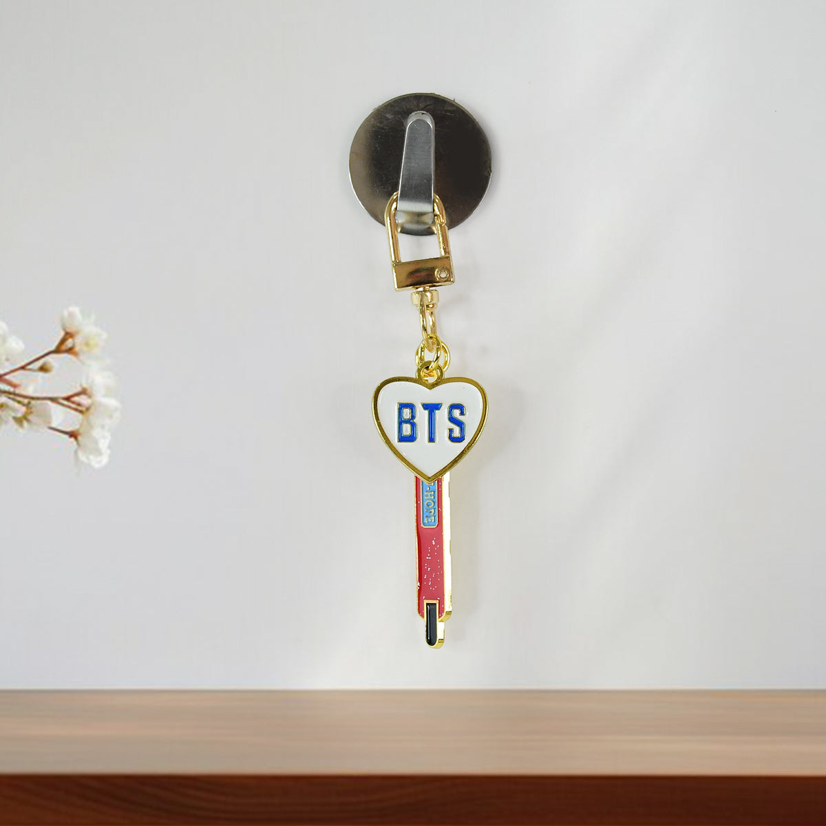 Acrylic Keychains â Cute & Durable Mixed Designs