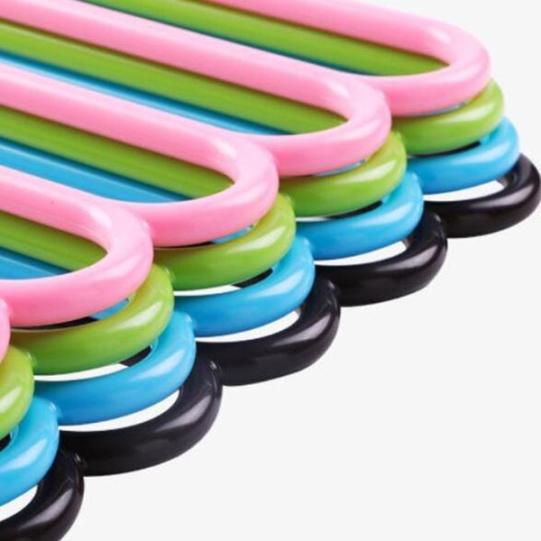 Space Saving Hanger â 5-Layer Multipurpose Plastic | GlimmerHome